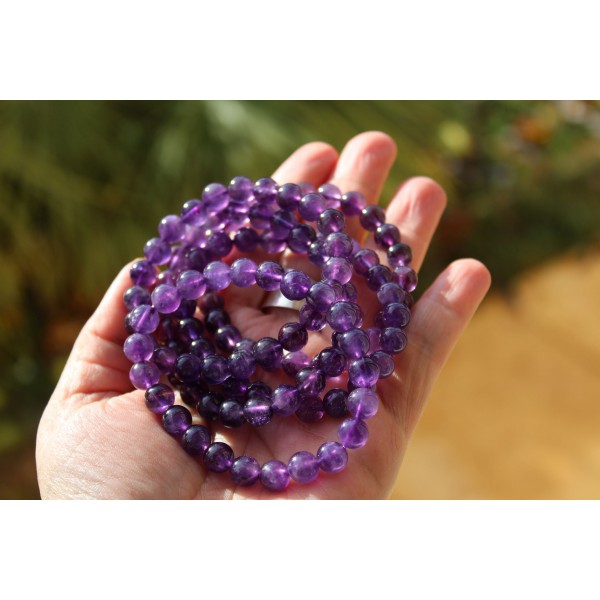 Améthyste en bracelet de 8mm - violet foncé
