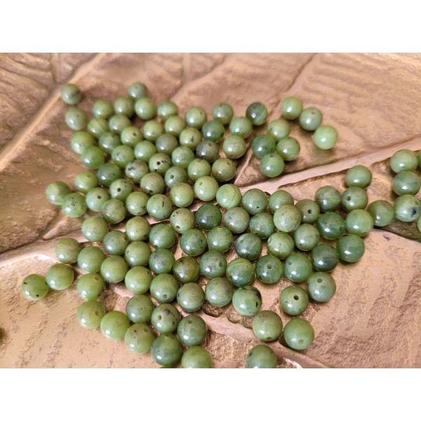Jade Néphrite - perle ronde de 6mm