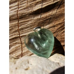 Fluorite Pendentif coeur 7.8 gr