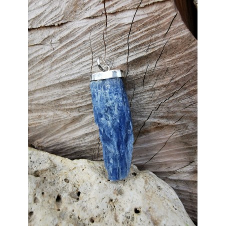 Cyanite - Pendentif 11 gr
