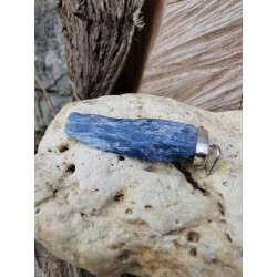 Cyanite - Pendentif 11 gr