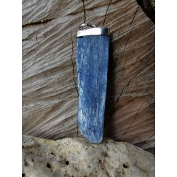 Cyanite - Pendentif 16 gr