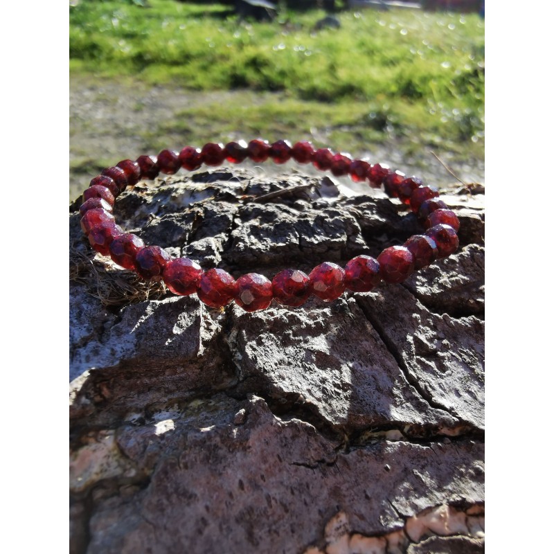 Grenat - Bracelet 4 mm facetté Grenat - Bracelet 4 mm facetté